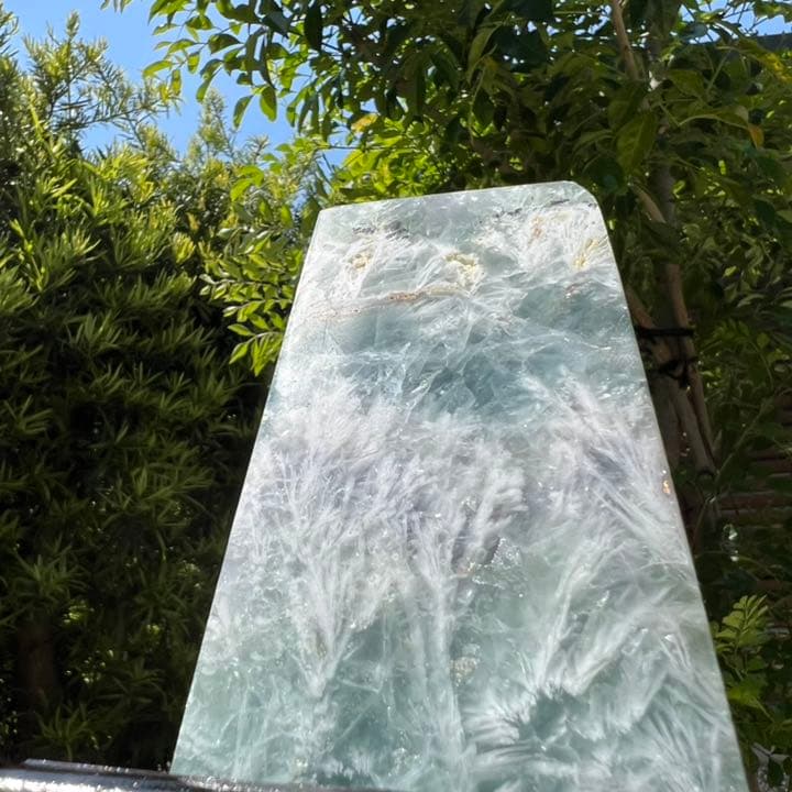 ✨自然の芸術✨幻想的な模様✨虹入り エンジェルフェザー フローライト原石 天然石