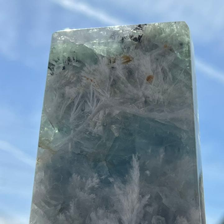 ✨自然の芸術✨幻想的な模様✨虹入り エンジェルフェザー フローライト原石 天然石