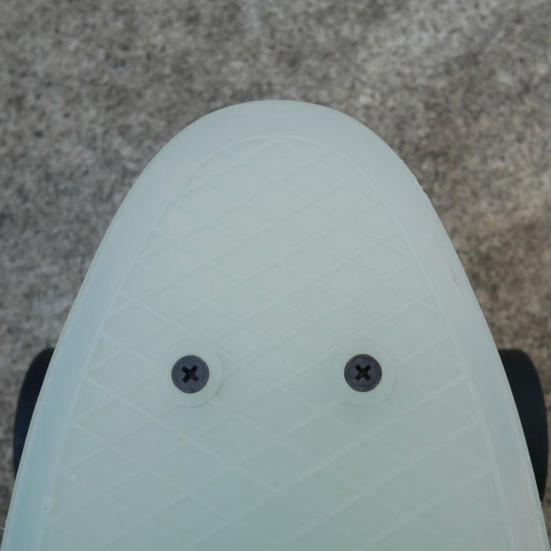 美品【整備済み】ペニー22インチ 蓄光 キャスパー