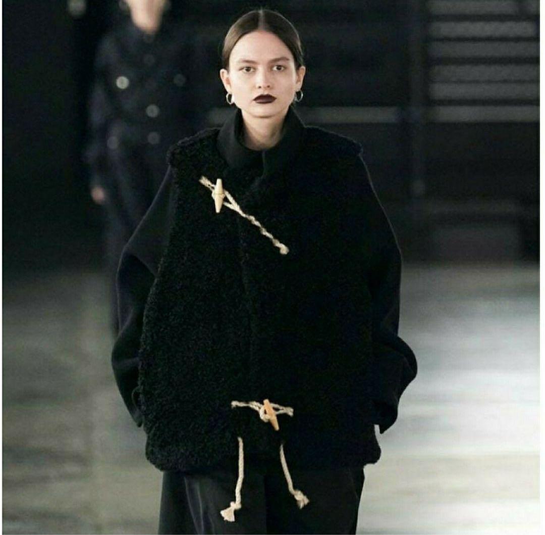 【HYKE】DOUBLE FACE DUFFEL JACKET ブラック　1