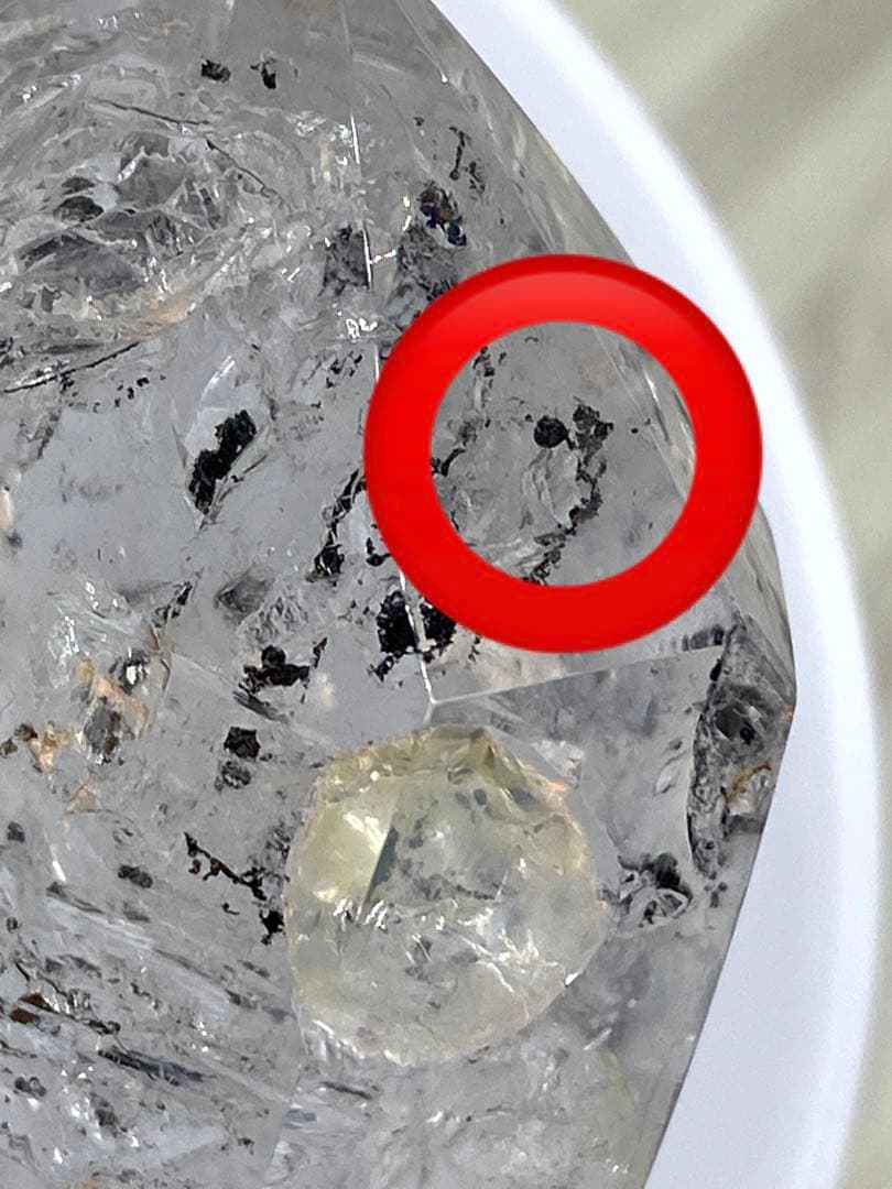 エレスチャル水入り水晶　流砂入り　虹入り　原石　置物　天然石　パワーストーン