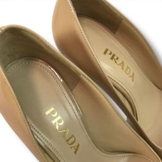正規品 PRADA プラダ パテントレザー パンプス ハイヒール ベージュ