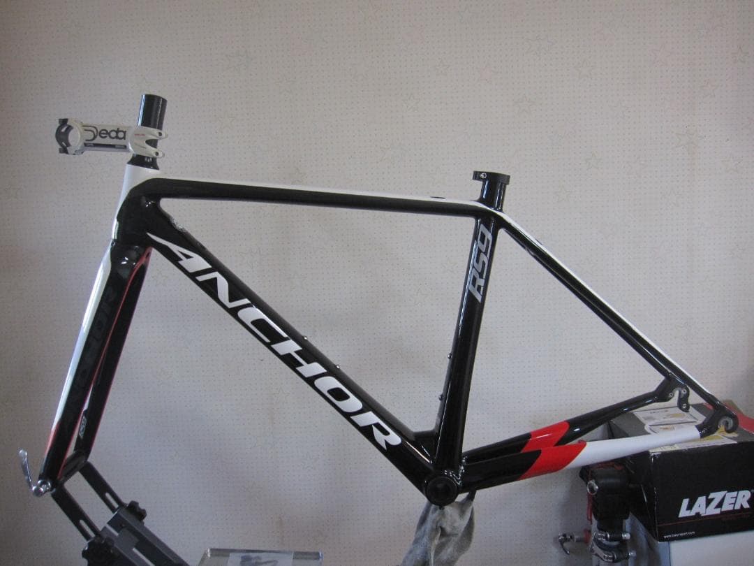 ANCHOR RS9 ロードバイクフレーム（おまけ付き）