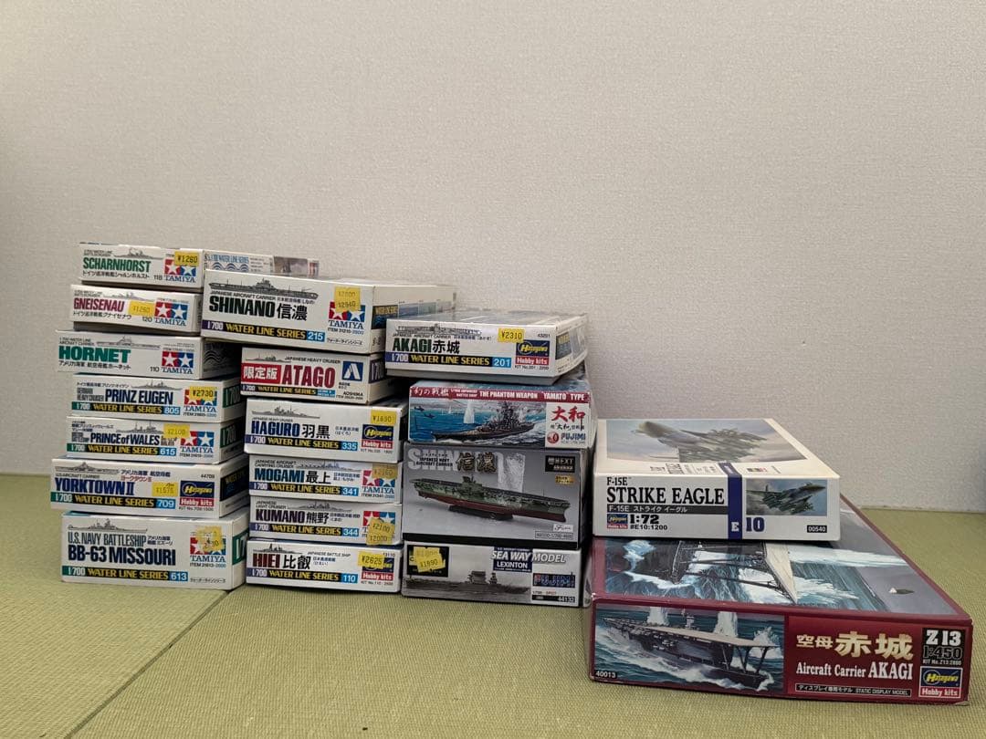 プラモ ウォーターライン 戦艦 空母 戦闘機 19点まとめ売り