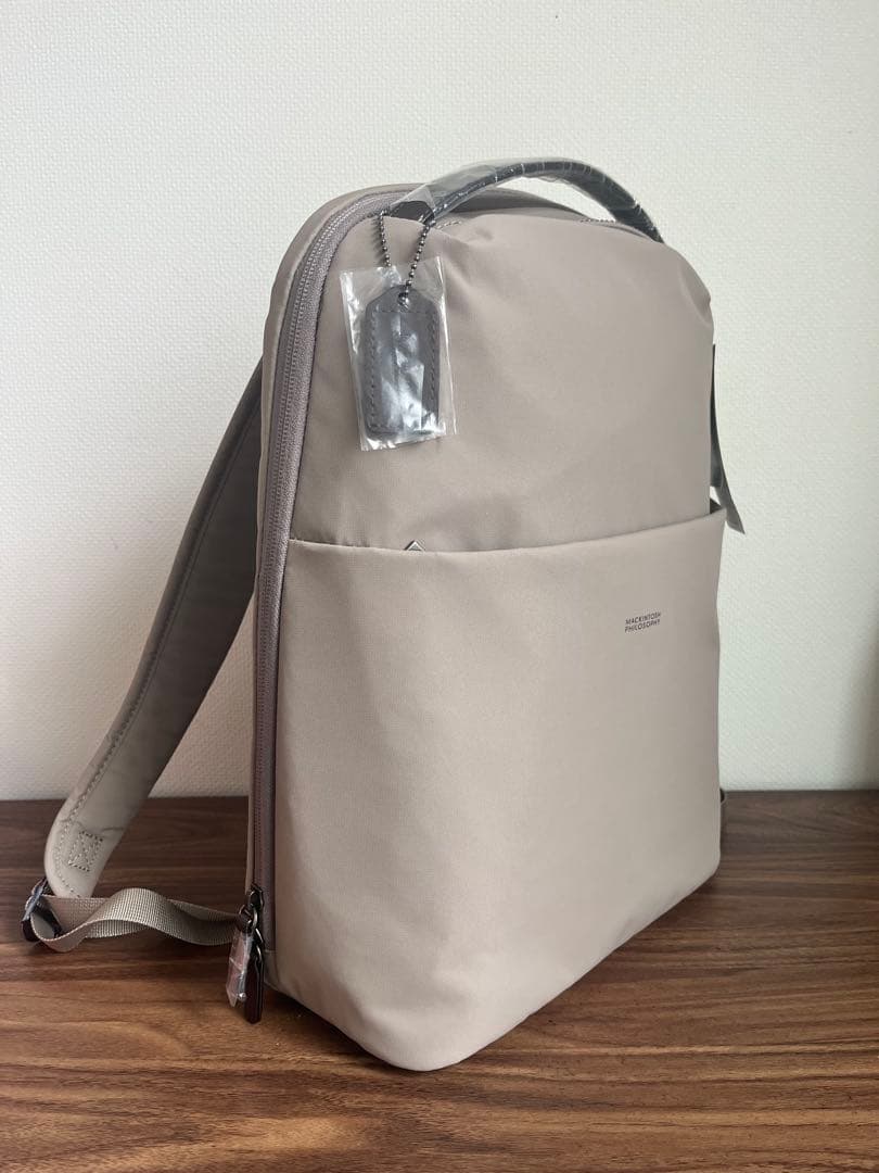 【新品未使用】マッキントッシュフィロソフィー　リュック　ミア　ベージュ　A4