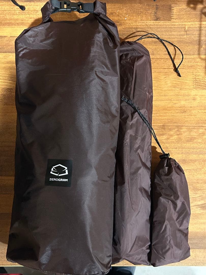 テント・タープ El Chalten 1P ZEROBONE #Earthy Beige