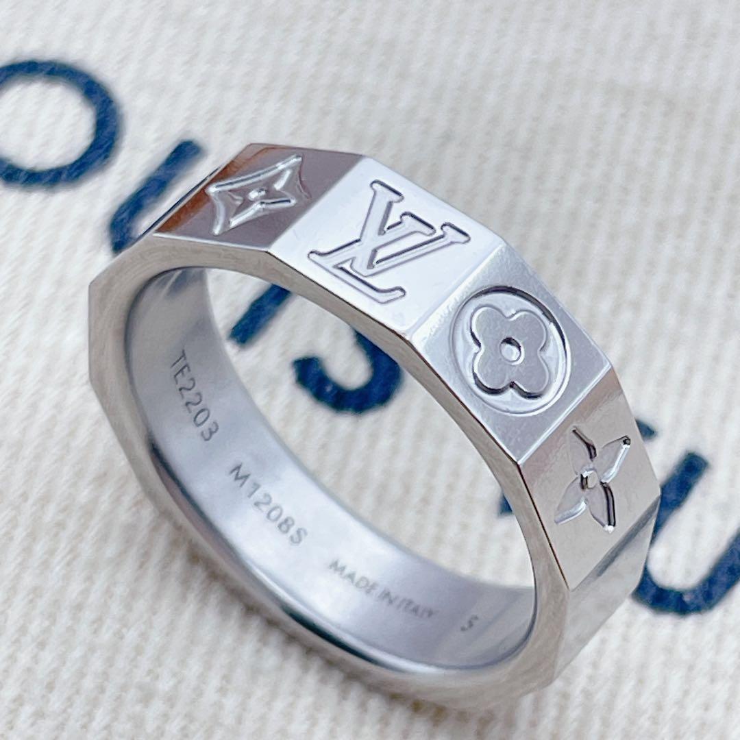 LOUIS VUITTON リング　モノグラム　キューブ　シルバー　ブロック