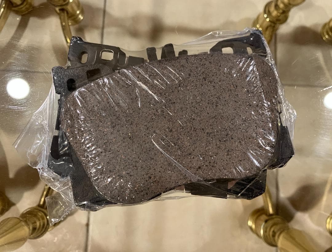 DIXCEL Premiumメルセデスベンツブレーキパッドフロント用　新品未使用