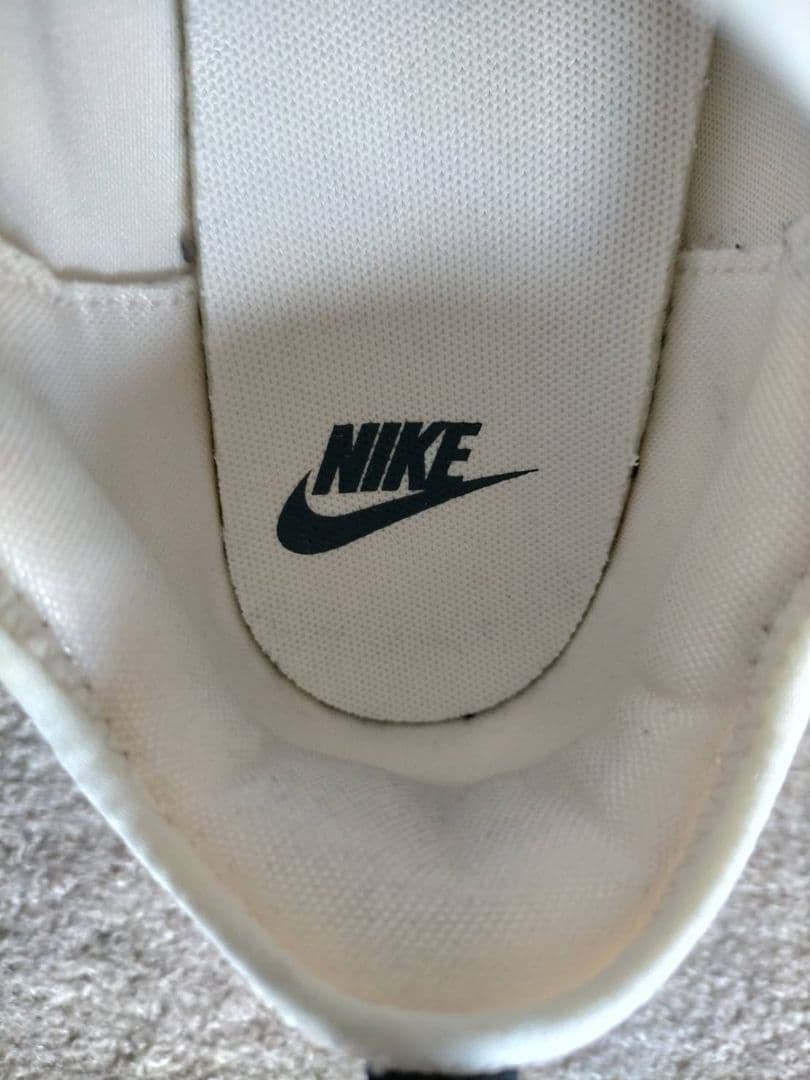 NIKE　ナイキ　 TC 7900　アイボリー×ネイビー　25.0cm