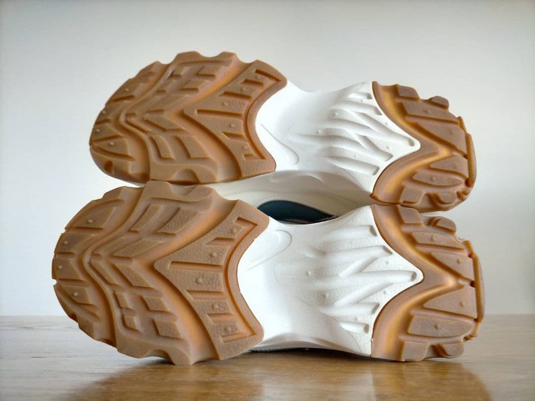 NIKE　ナイキ　 TC 7900　アイボリー×ネイビー　25.0cm