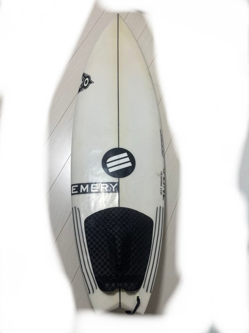 EMERY ショートボード