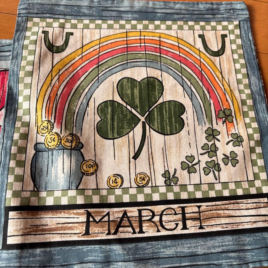 パッチワーク★12ヶ月分パネルタペストリー【匿名発送】r