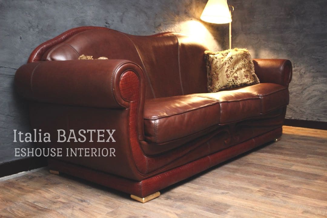 首都圏送無料〜BASTEXイタリア　アンティーク　超一流　ソファ 総本革＋ワニ革