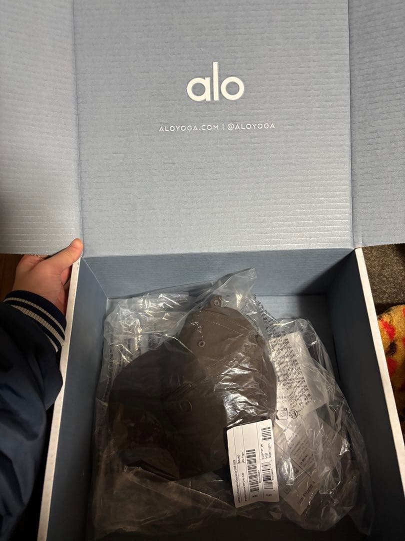 【新品未使用】alo yoga Off-Duty Cap Espresso