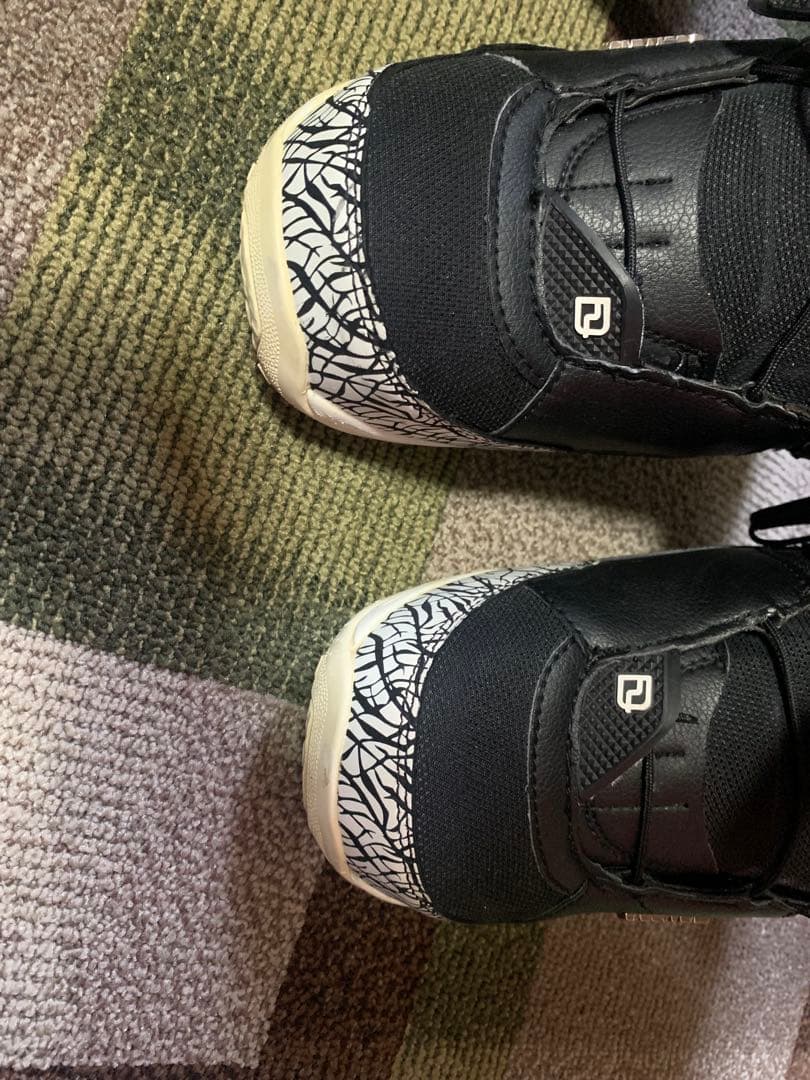 スノーボードブーツ DEELUXE ディーラックス 25.5cm 収納バッグ付き