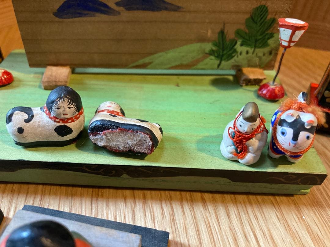 アンティークの小さな小さな雛人形セット、犬筥、雛道具