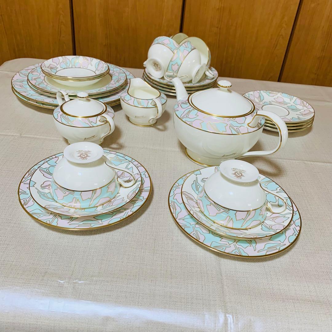 ノリタケ ティーセット プレート ティーポット アンドレ・クレージュ コラボ