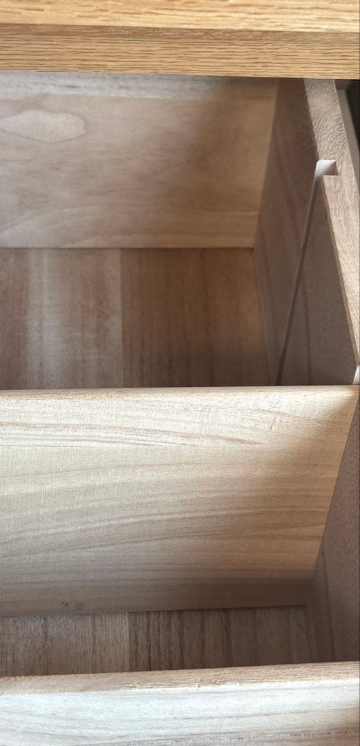 府中家具　大塚家具　チェスト　箪笥　タンス　表面前オーク素材　高級家具