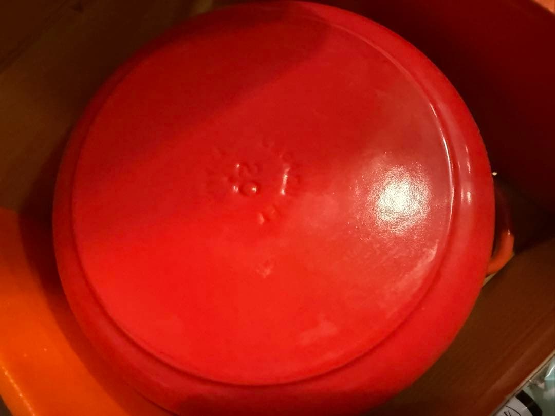 【美品】ル・クルーゼ（Le Creuset） ココットロンド 20cm オレンジ