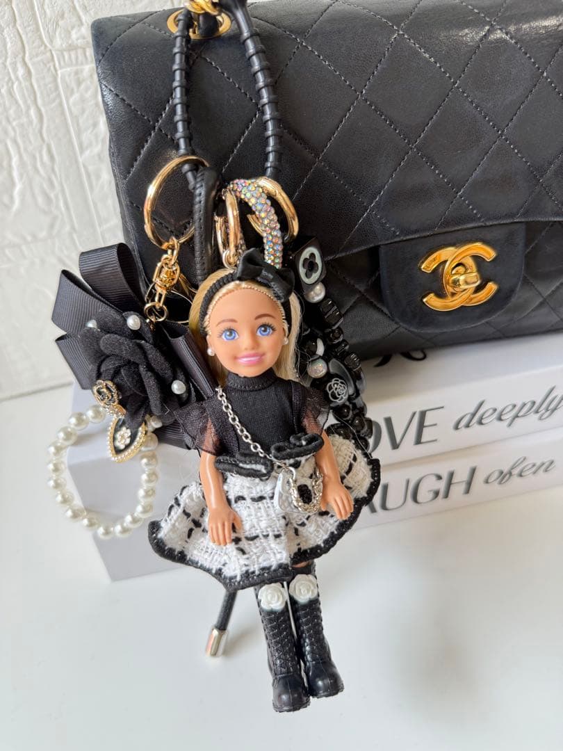 Barbie チャーム　ドールチャーム　バービーキーホルダー　チェルシー人形