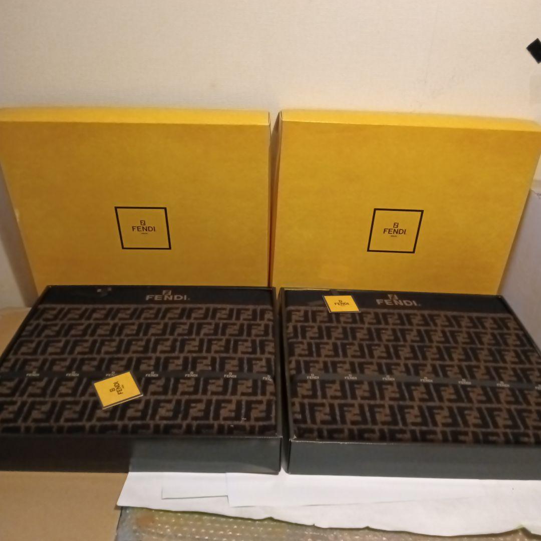 2月14日まで3333円 割引★FENDIフェンディ/タオルケット2枚11月9日