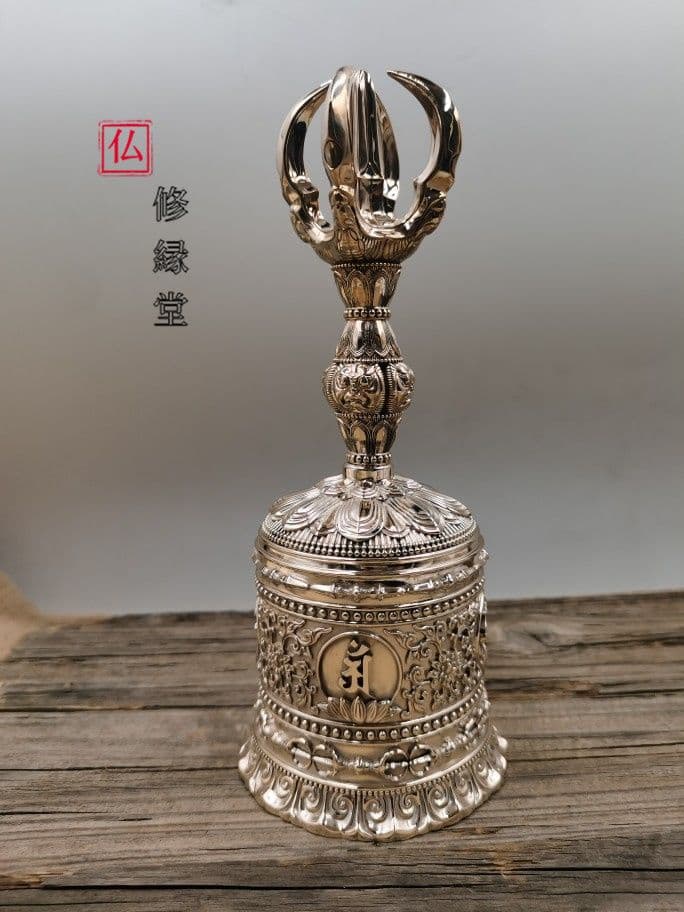 【修縁堂】五鈷金剛鈴 法器 仏具 鬼面の鈴 鐘 金剛杵 密教法具 仏教工芸品