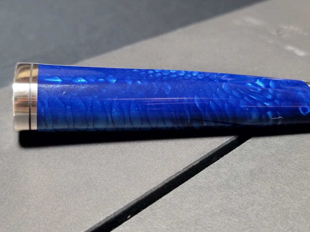 龍泉刃物　蒼龍鱗（SOURYURIN）　牛刀240