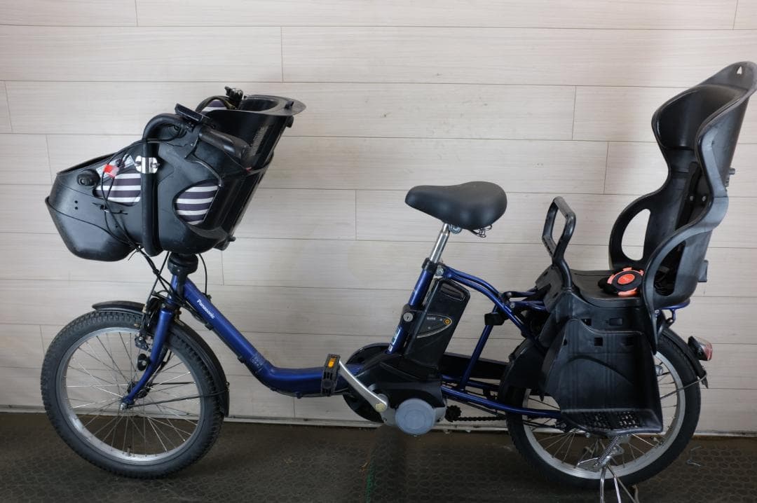 m*9様 パナソニック ギュット　　20インチ　3段　8.9Ah（5点灯）充電器