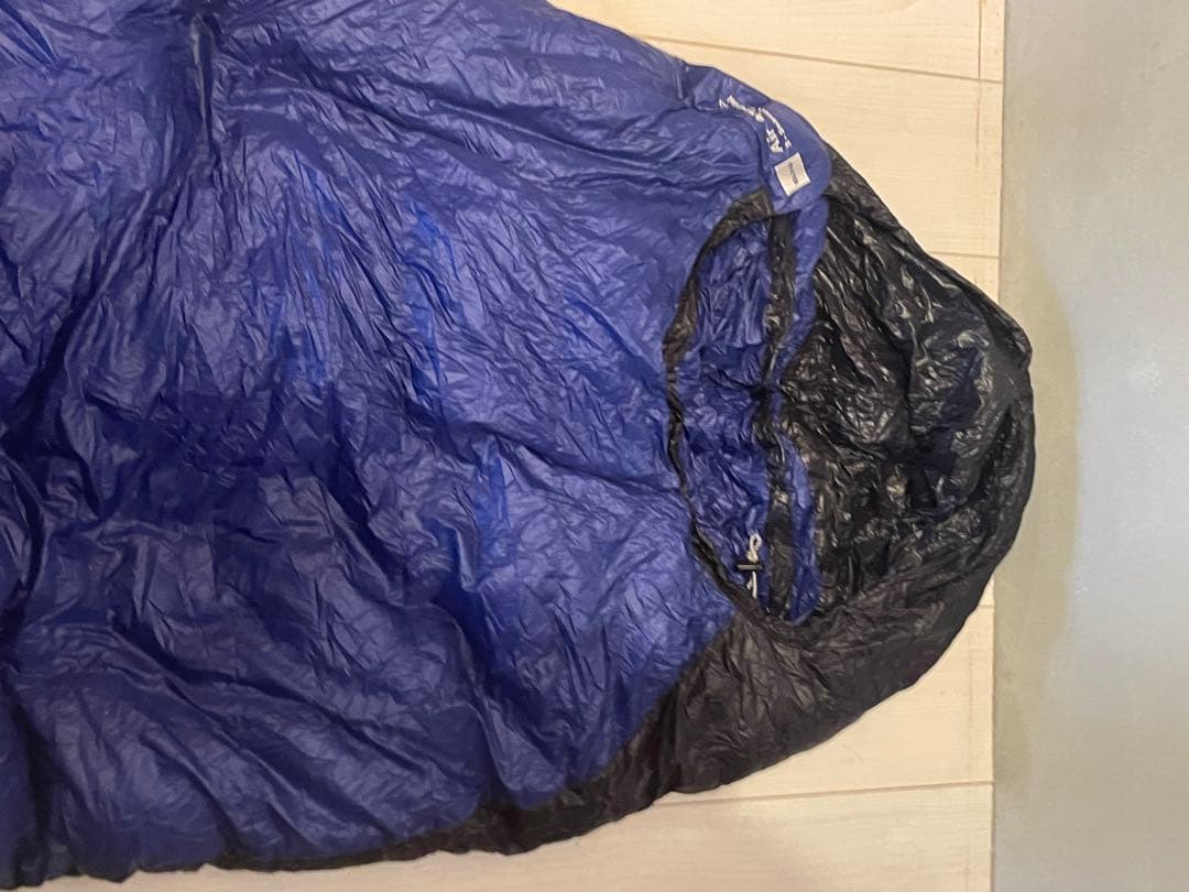 美品　ISUKA AIR450X シェラフ　寝袋