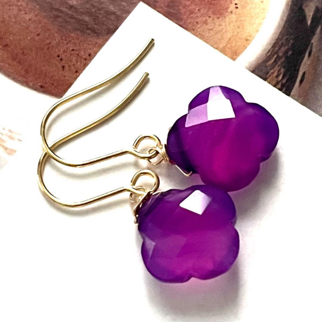 ちか☺︎ 1点作品☆ レインボームーンストーンピアス