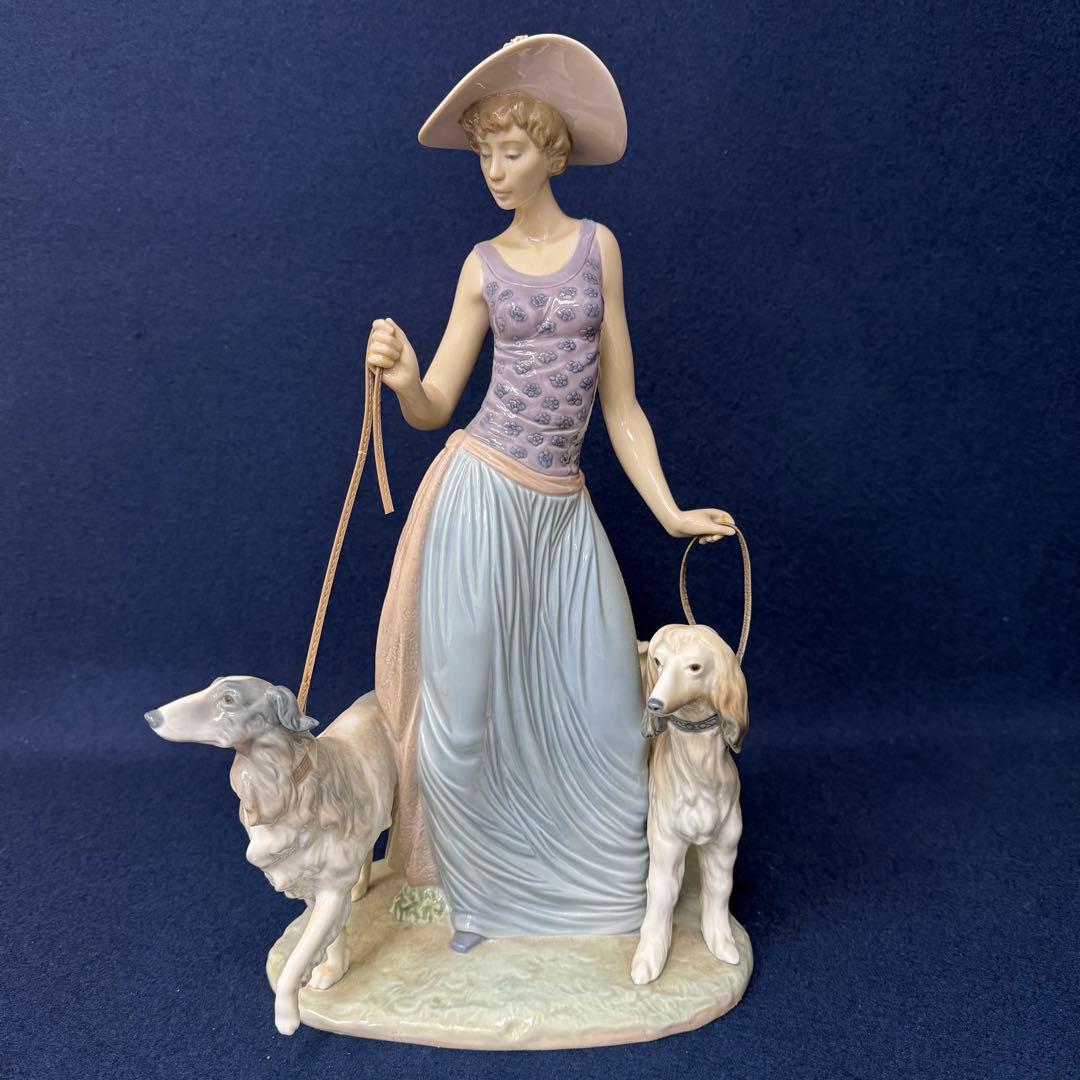 LLADRO リヤドロ 優雅な散歩のひととき 5802 フィギュリン 陶器