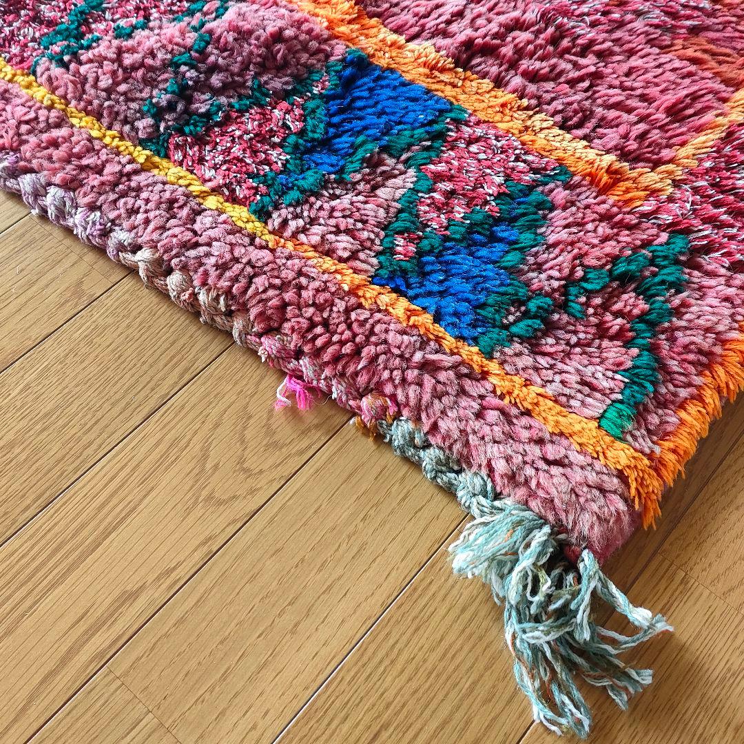 ヴィンテージ モロッコ製 アシンメトリーデザインラグ 195×103cm
