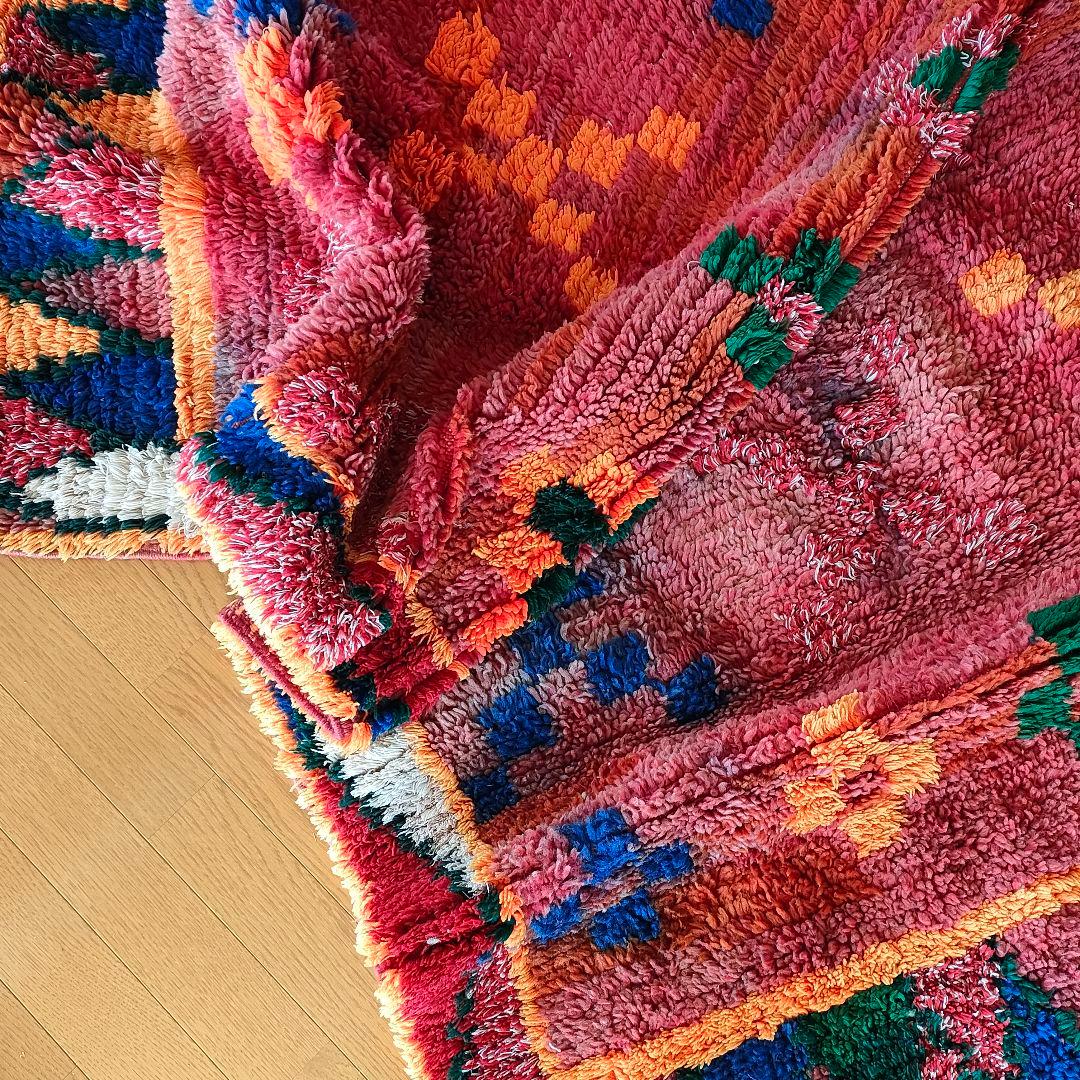 ヴィンテージ モロッコ製 アシンメトリーデザインラグ 195×103cm