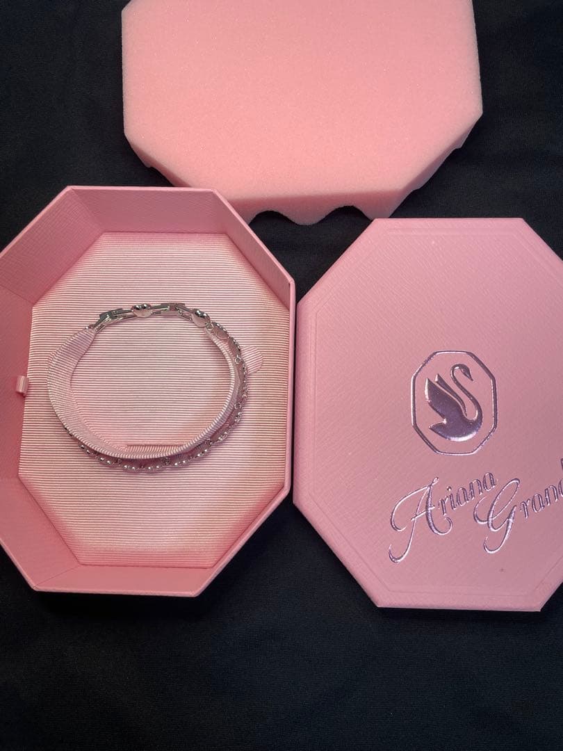 新品未使用♡Ariana Grande x Swarovskiブレスレット
