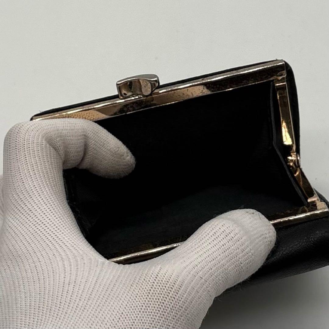 【美品】ヴィヴィアンウエストウッド レザー 二つ折り財布 オーブ 型押し ロゴ
