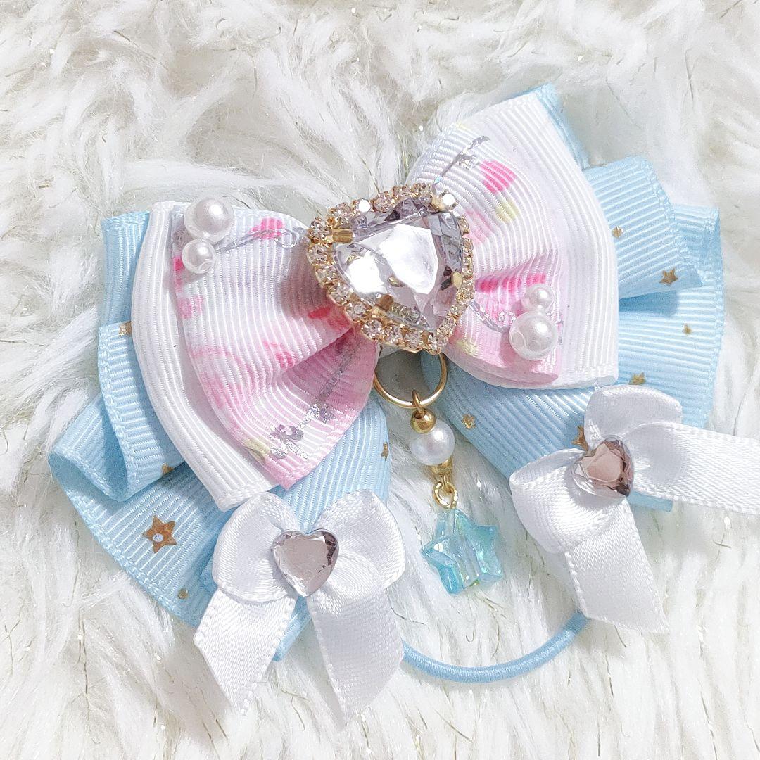 ハンドメイド★キッズリボンヘアゴム★水色★ミニリボンとビジュー付き★お出かけに