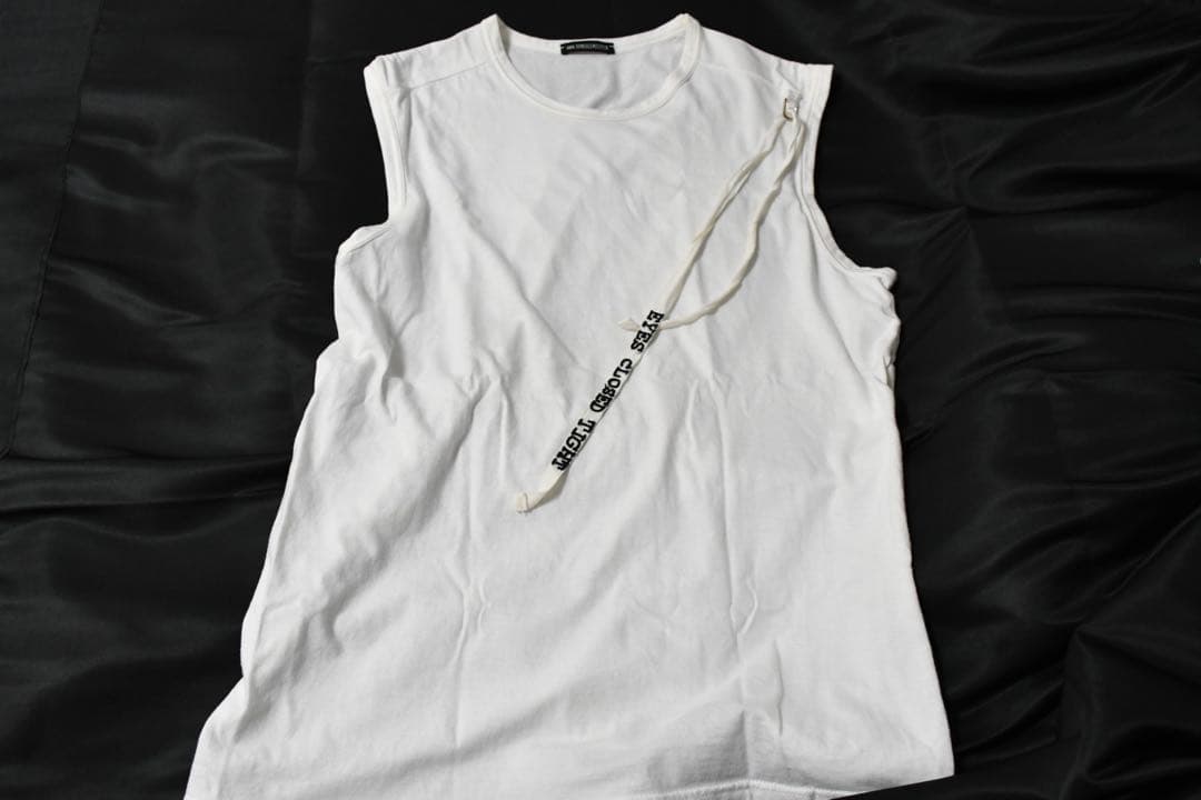 超希少 2000ss eyes closed tight’