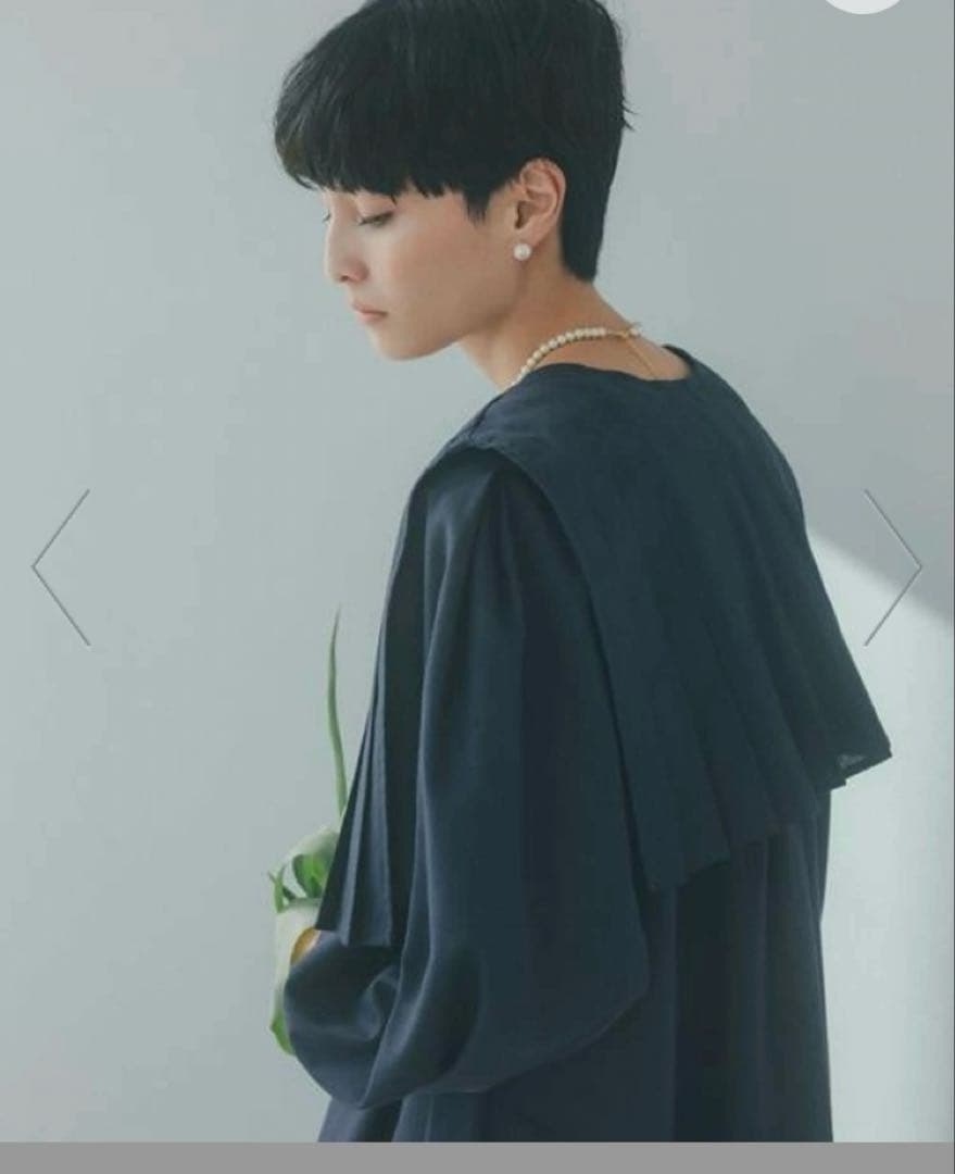 新品《natural by clip》プリーツ襟タックワンピース