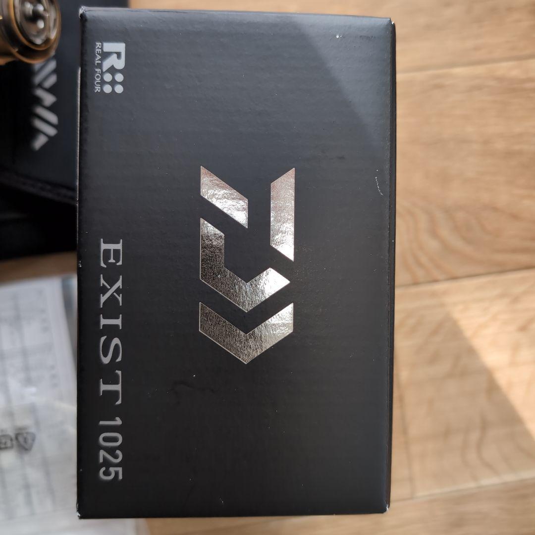 リール EXIST 1025