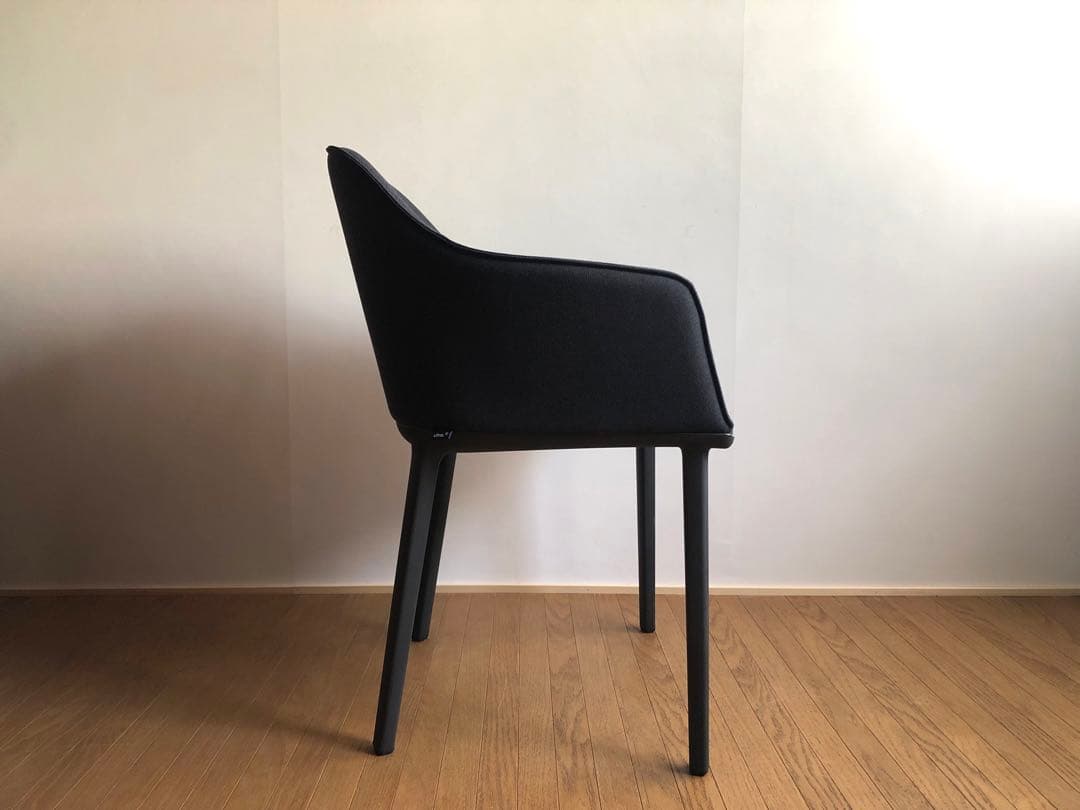 Vitra ヴィトラ ソフトシェル アームチェア ① ロナン&エルワンブルレック