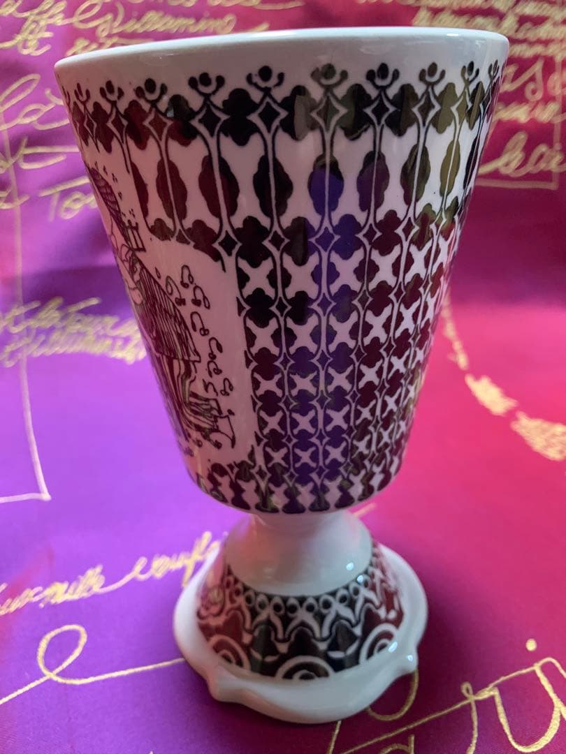 ビヨンヴィンブラッド　ニモール窯のビンテージのレアなコップ型花瓶！ペン立てにも！