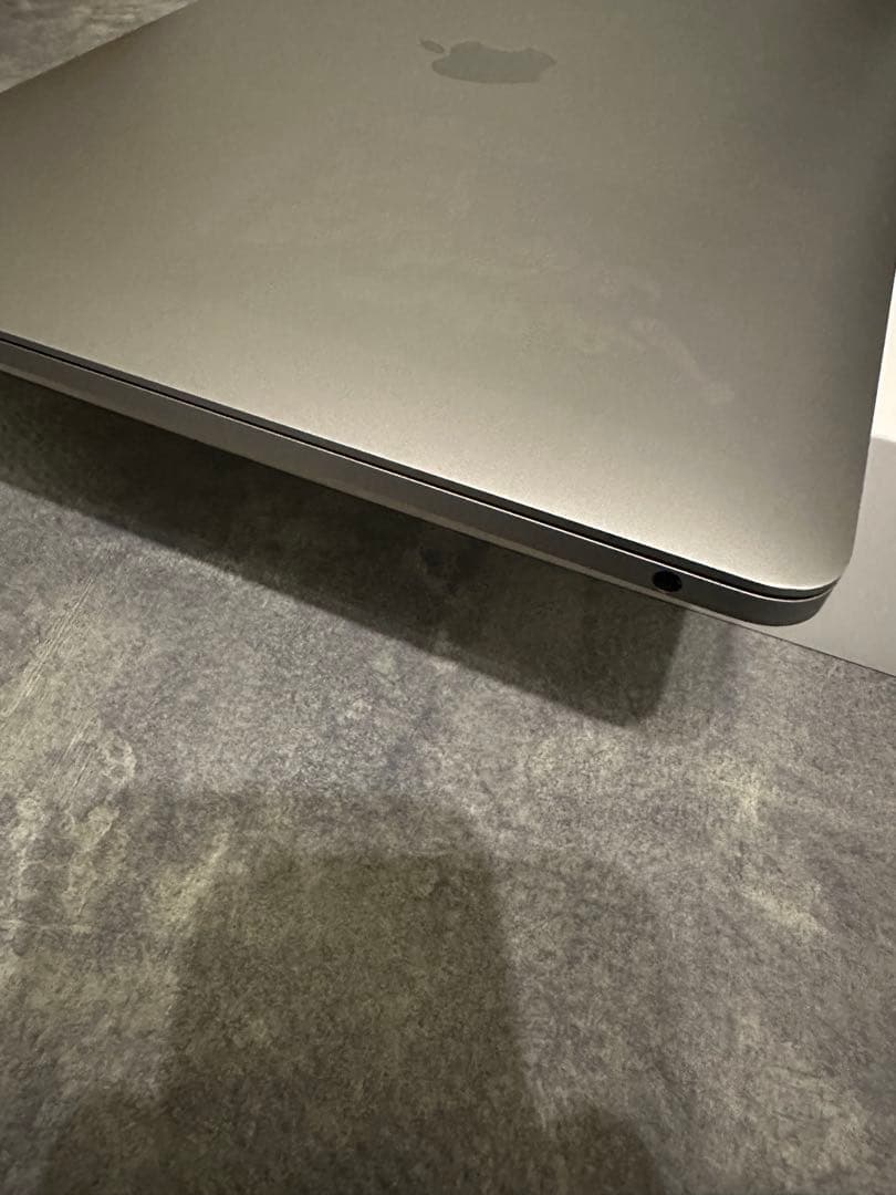 MacBook本体 Apple MacBook Pro 13 2019 i5/16GB/512Gb