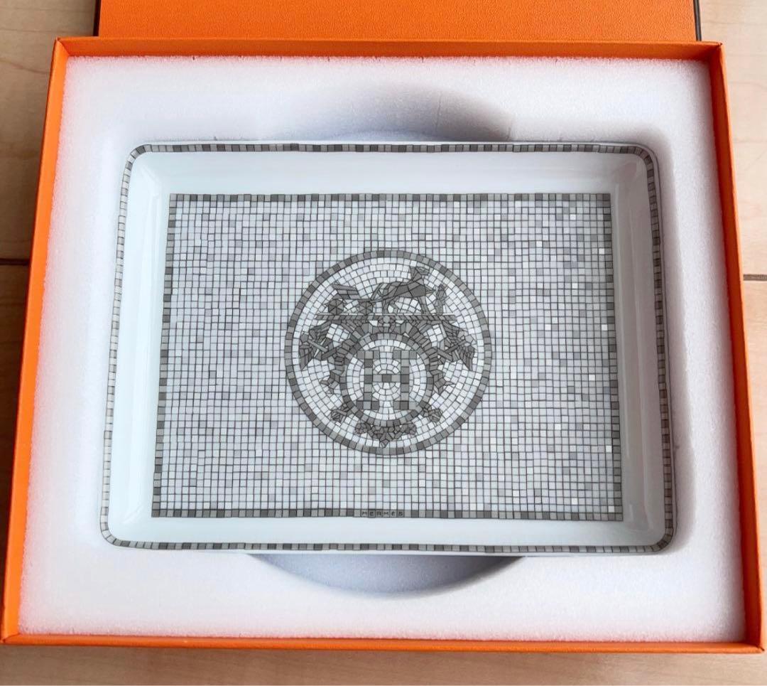 新品✨入手困難エルメス モザイク24 ヴァンキャトル プラチナ　長方形プレート