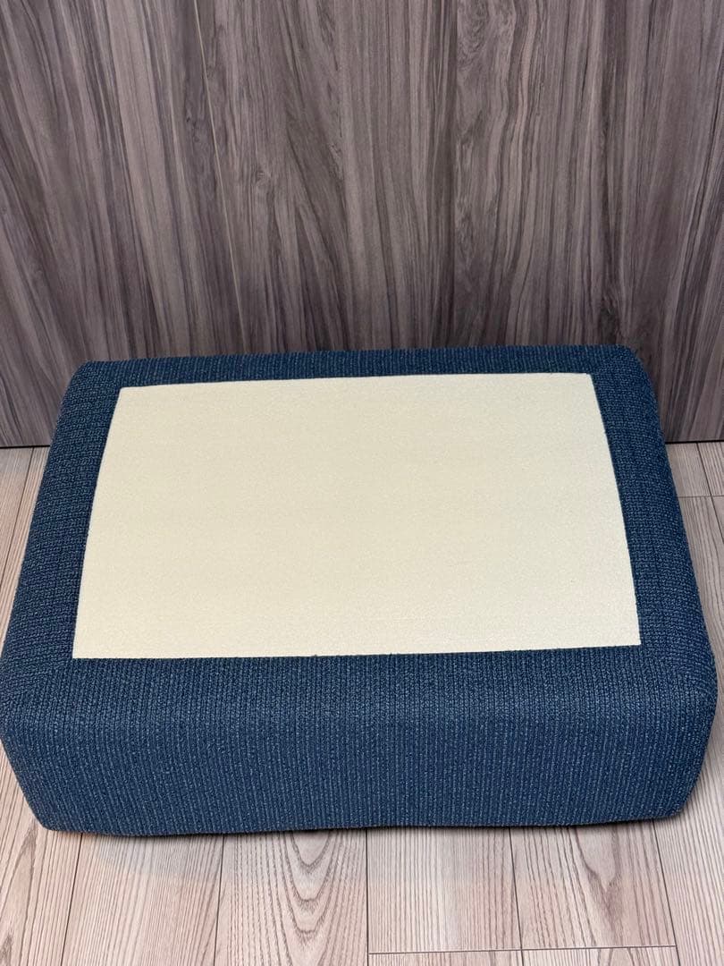 ダークブルー ファブリック オットマン　大幅値下げ中です❗️