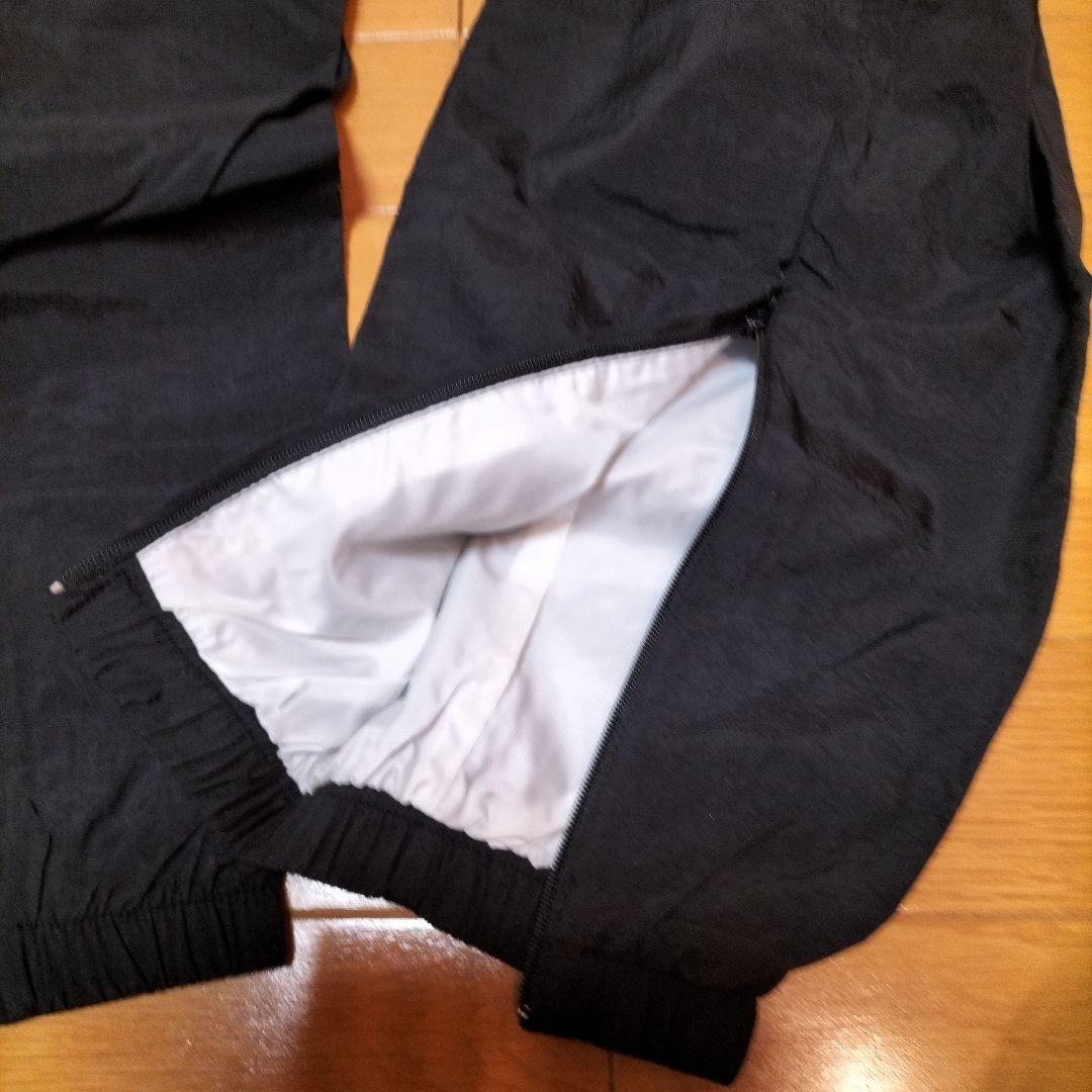 ナイキ　ナイロンウォームアップ上下