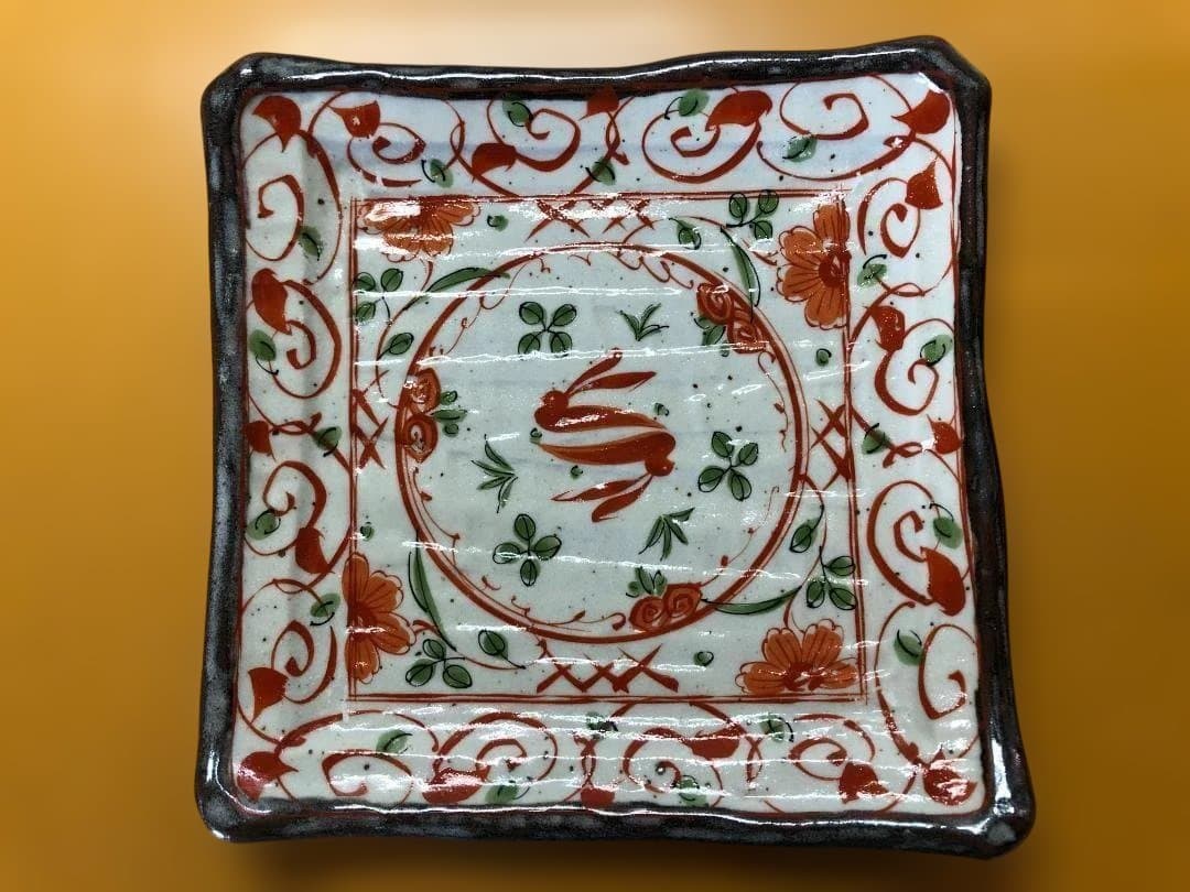 九谷焼 手描赤絵兎四角”中皿” 10客 ※バラ売り・アソート売り可