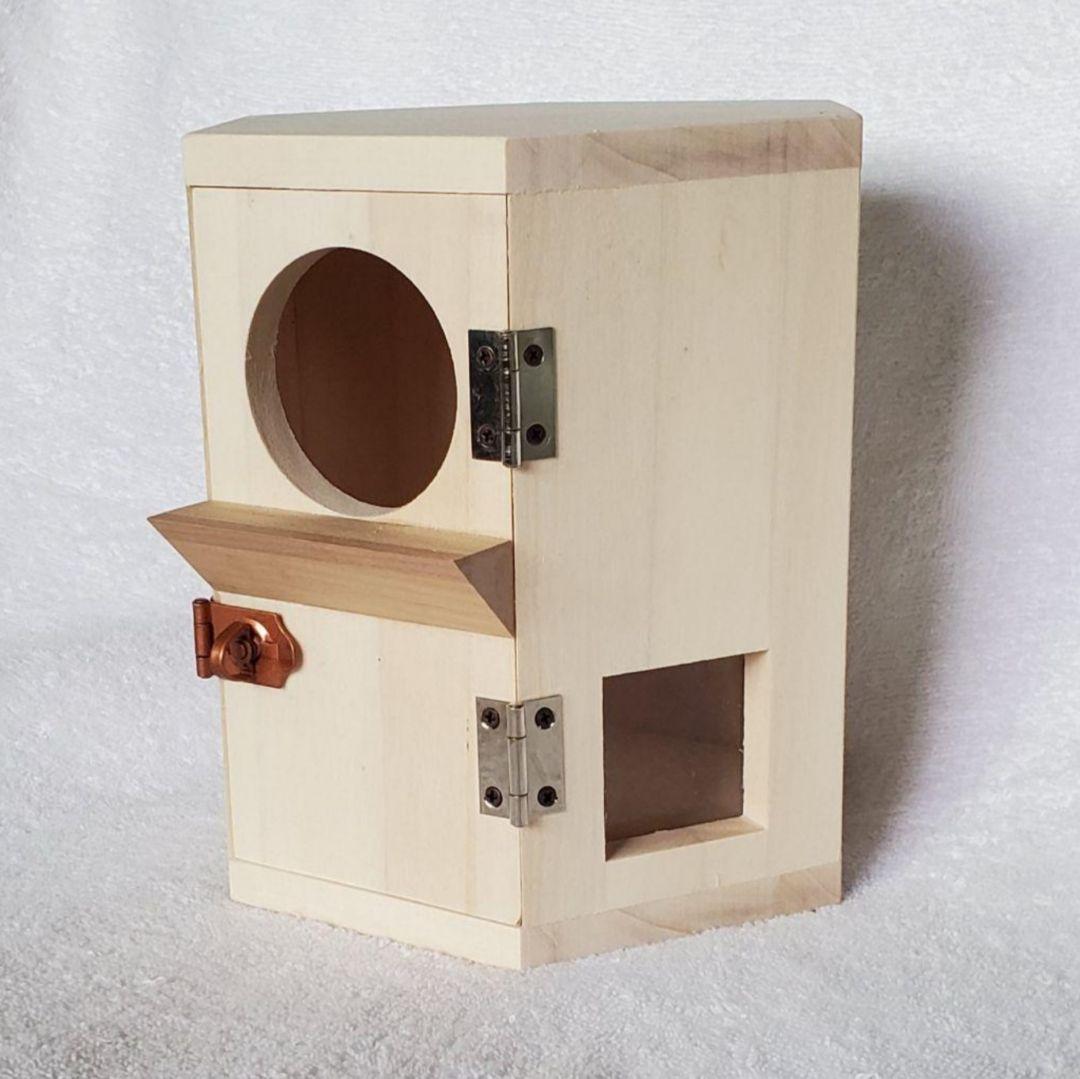 六角形の巣箱(ラスト1点)