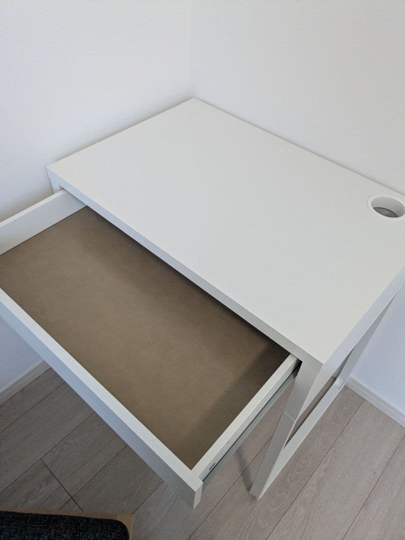 IKEA　MICKE ミッケ　完成品［送料無料］