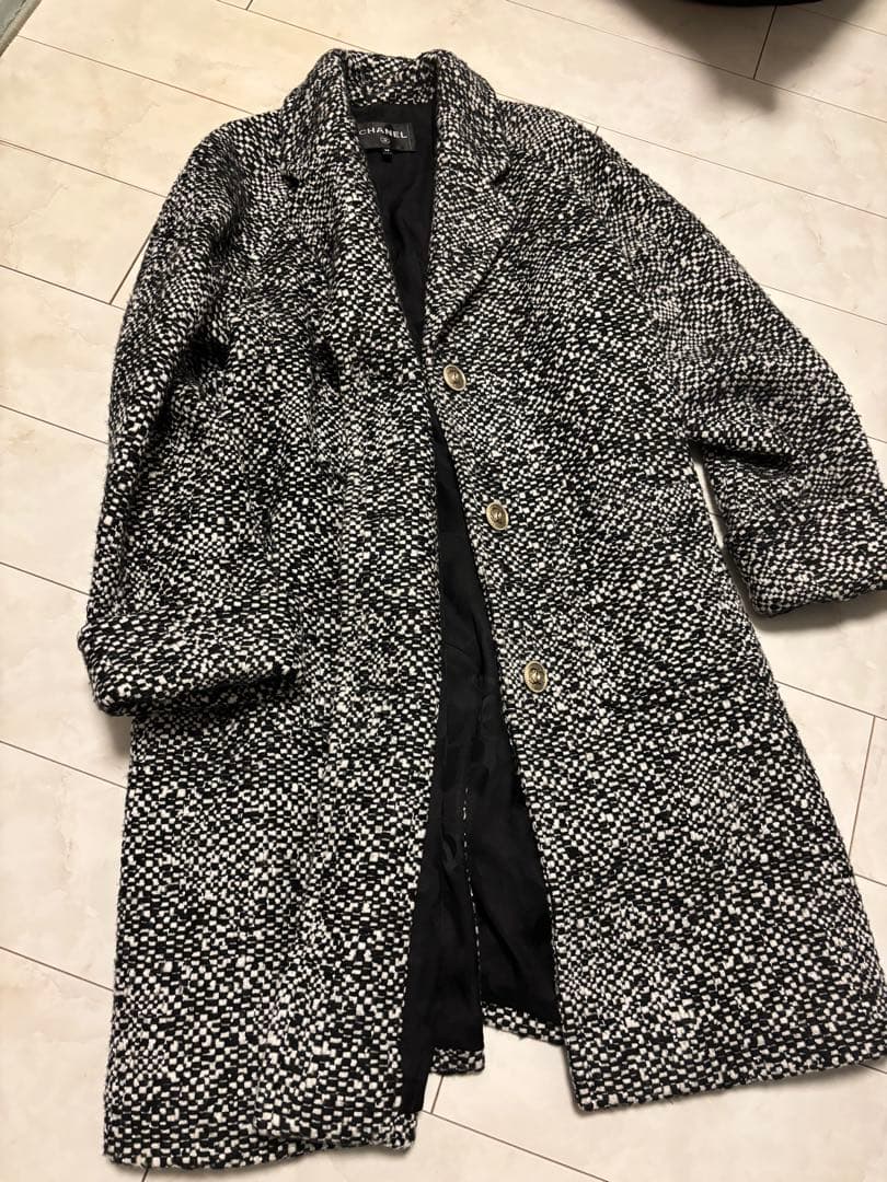 CHANEL ロングコート ツィード　ぴこりんです。