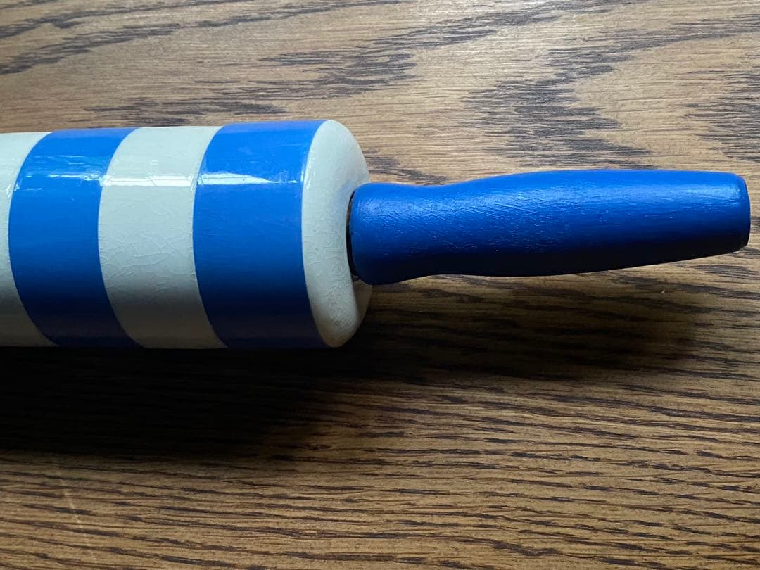 お値下げ致しました。イギリス製、コーニッシュウェアの麺棒 TG Green